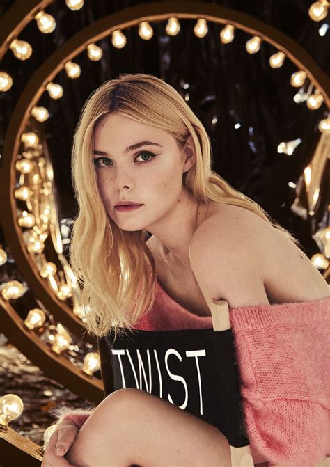 miu miu elle fanning twist song|miu se twist.